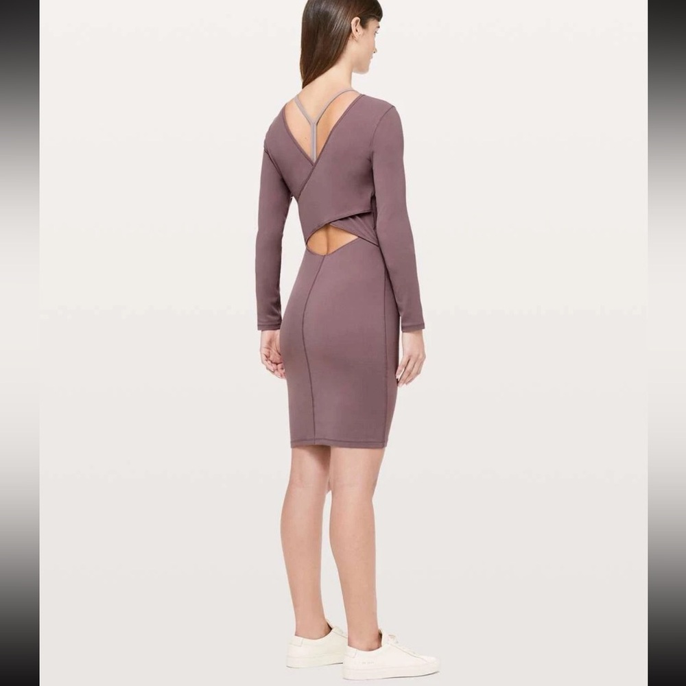 Lululemon Nulu Contour Dress